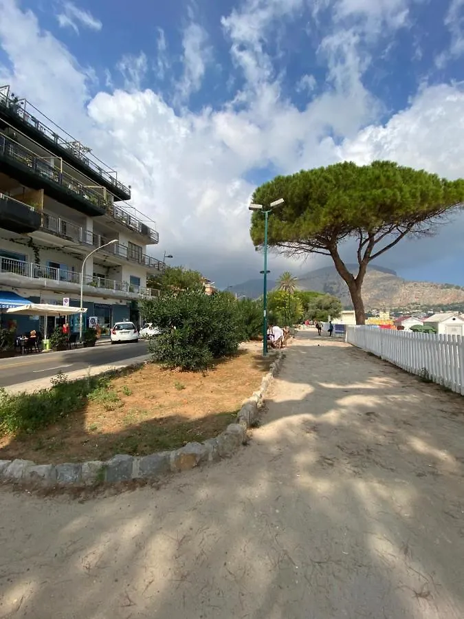 شقة Mondello Sea House باليرمو
